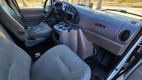 2001 Ford E-Series E-150