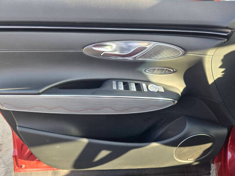 2023 Genesis GV70 2.5T Standard