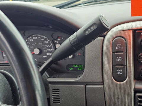 2004 Ford Explorer XLT