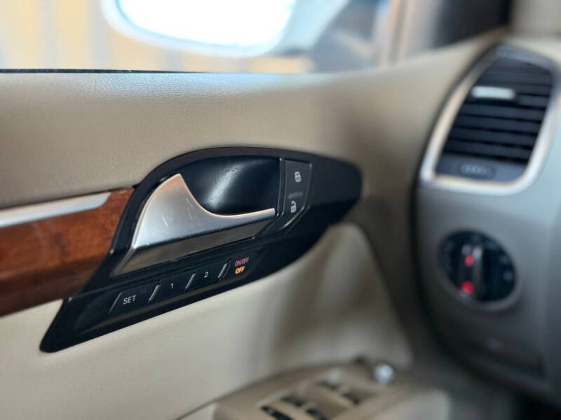 2012 Audi Q7 3.0 quattro TDI Premium Plus