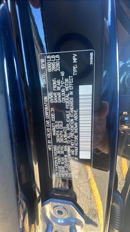 2019 Volvo XC90 T5 Momentum