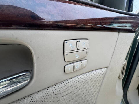 2006 Cadillac DTS Luxury II