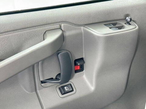 2023 Chevrolet Express 2500