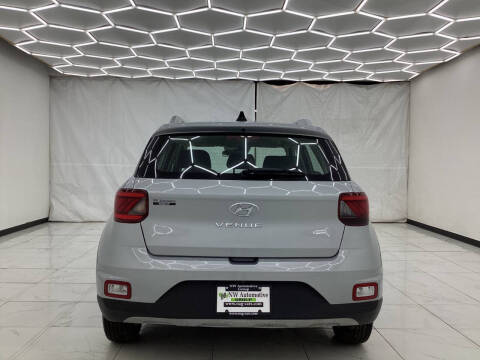 2020 Hyundai Venue SEL