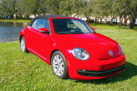 2013 Volkswagen Beetle Convertible for sale at Ultimate Dream Cars in Royal Palm Beach FL