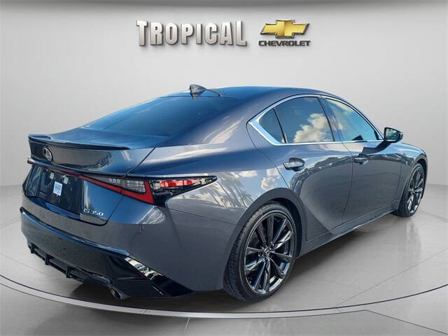 2024 Lexus IS 350 F SPORT Design