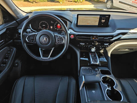 2024 Acura MDX w/Tech
