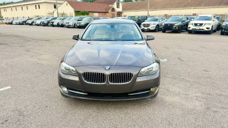 2013 BMW 5 Series 528i