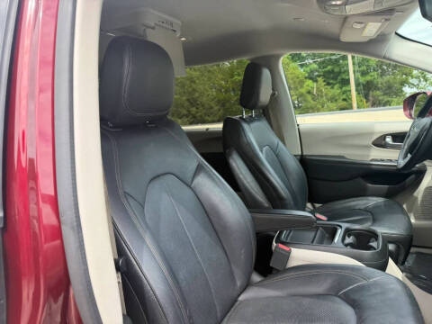 2018 Chrysler Pacifica Touring L