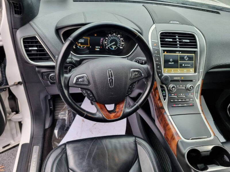 2016 Lincoln MKX Select