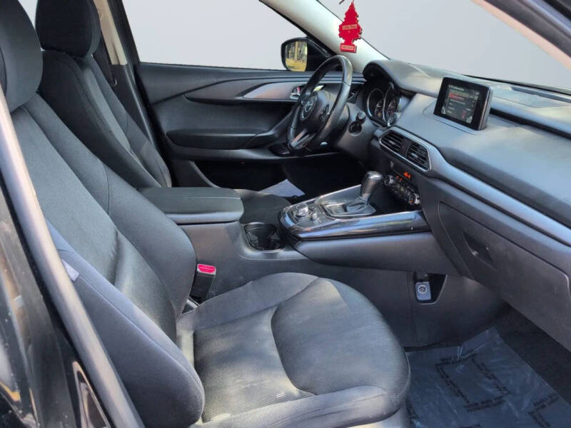 2018 Mazda CX-9 Sport