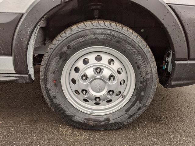 2025 Ford Transit 250