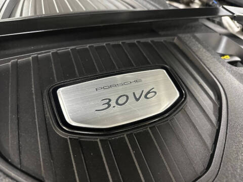 2018 Porsche Panamera