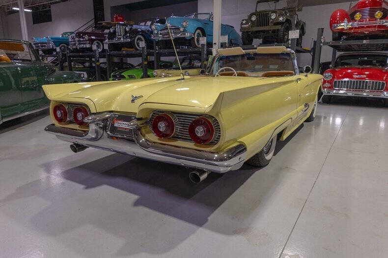 1959 Ford Thunderbird