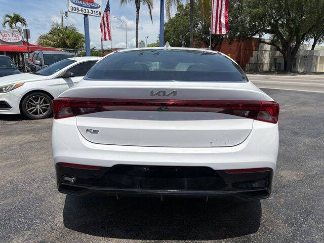 2022 Kia K5