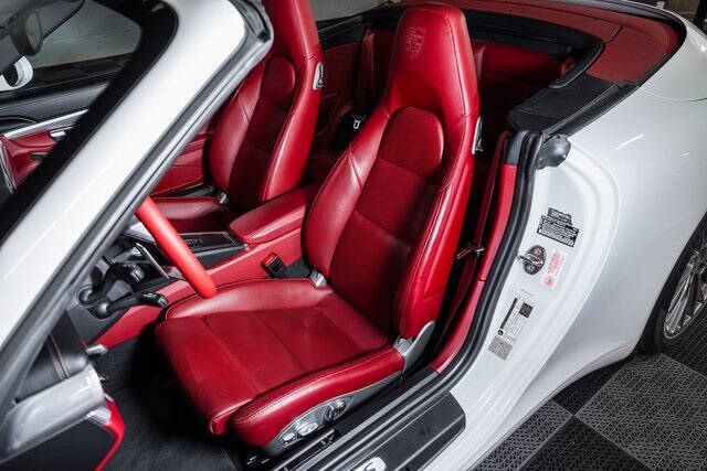 2017 Porsche 911 Carrera S