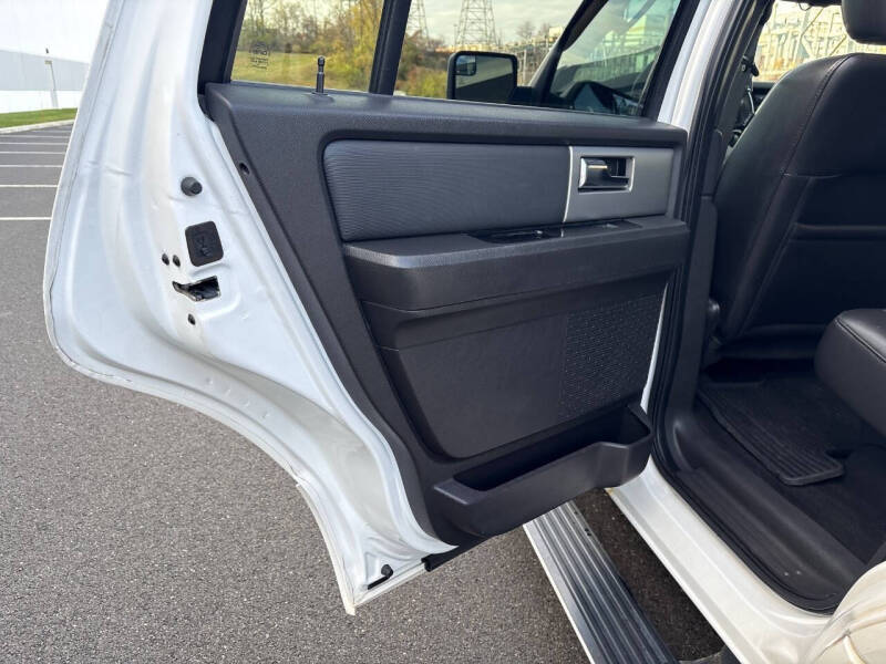 2012 Ford Expedition Limited