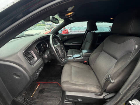 2016 Dodge Charger SE