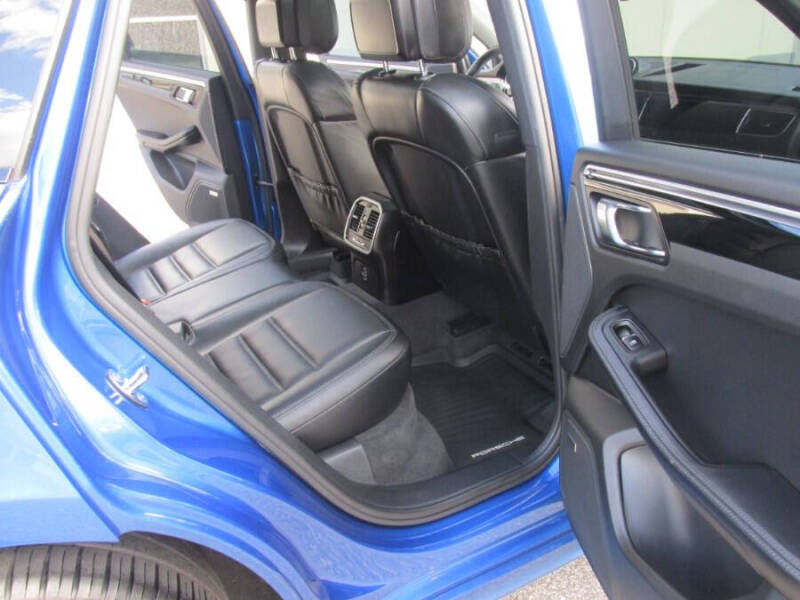 2017 Porsche Macan GTS