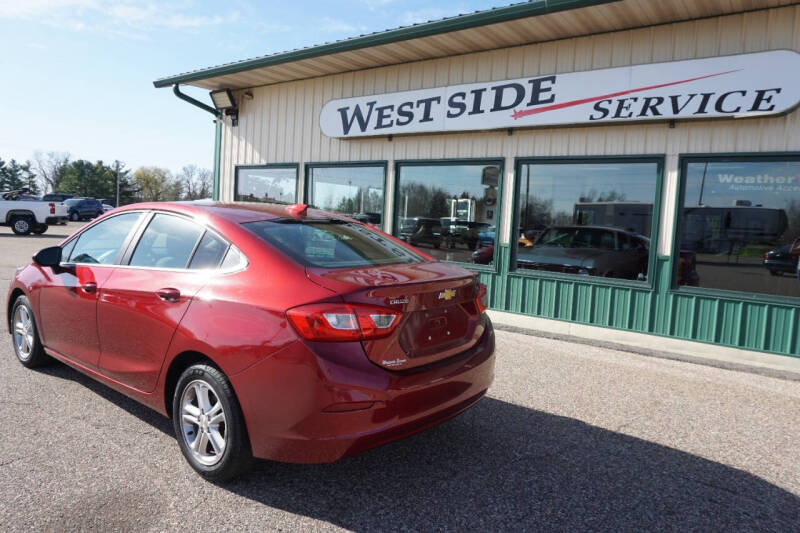 2017 Chevrolet Cruze LT Auto