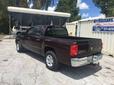 2005 Dodge Dakota SLT