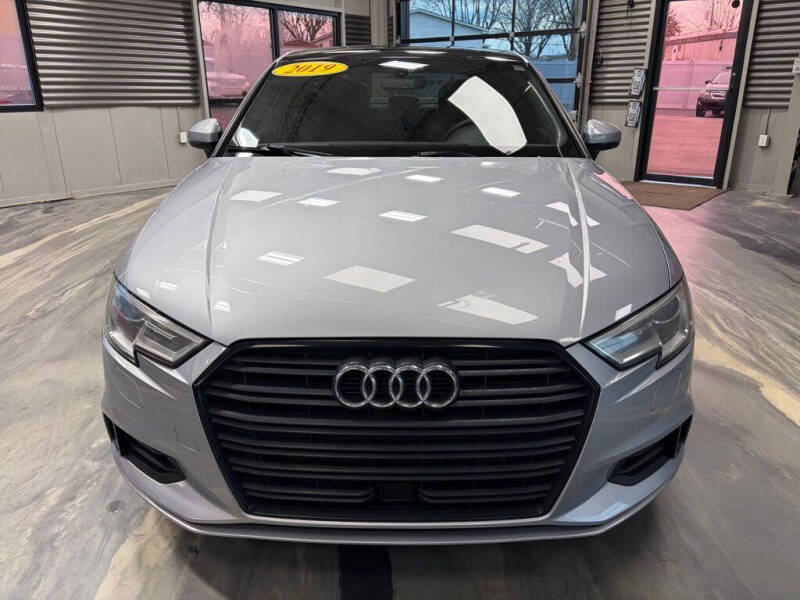 2019 Audi A3 Titanium 40 TFSI