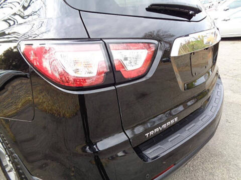 2017 Chevrolet Traverse LT