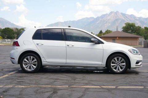 2020 Volkswagen Golf TSI