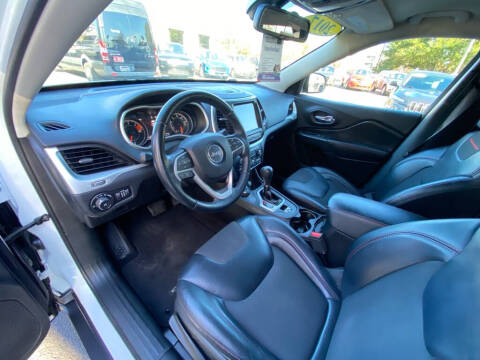 2017 Jeep Cherokee Trailhawk