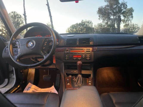 2005 BMW 3 Series