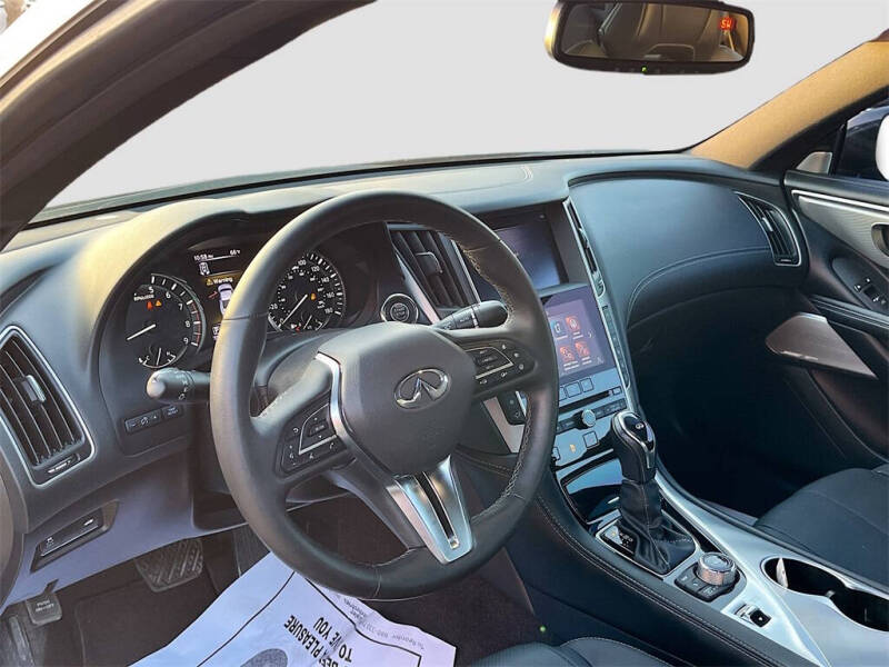 2022 Infiniti Q60 3.0T Luxe