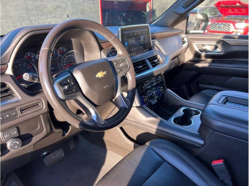 2021 Chevrolet Tahoe LT photo 12