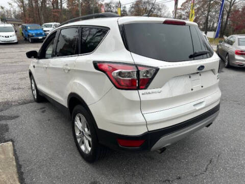 2017 Ford Escape SE