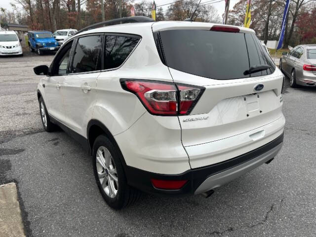 2017 Ford Escape SE
