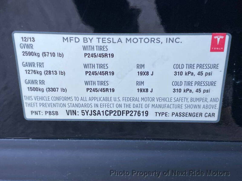2013 Tesla Model S Performance