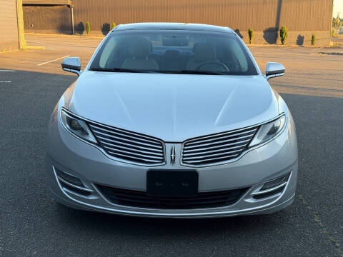 2014 Lincoln MKZ