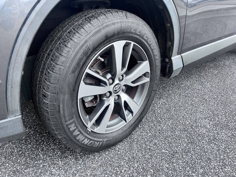 2016 Toyota RAV4 XLE