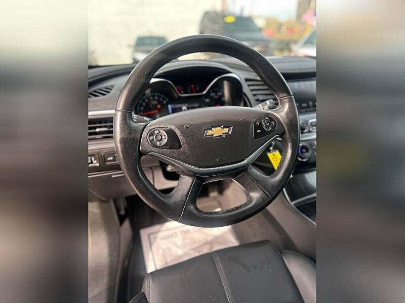 2017 Chevrolet Impala LT