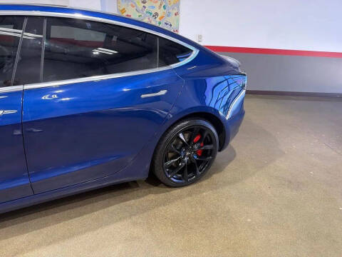 2019 Tesla Model 3 Long Range