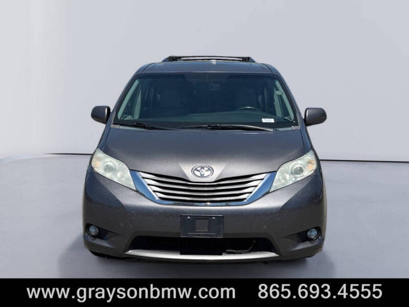 2015 Toyota Sienna