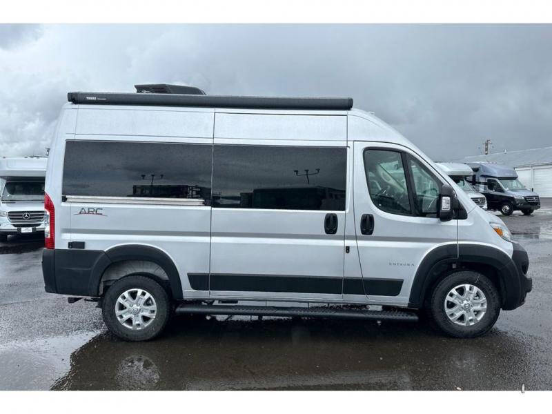 2024 RAM ProMaster