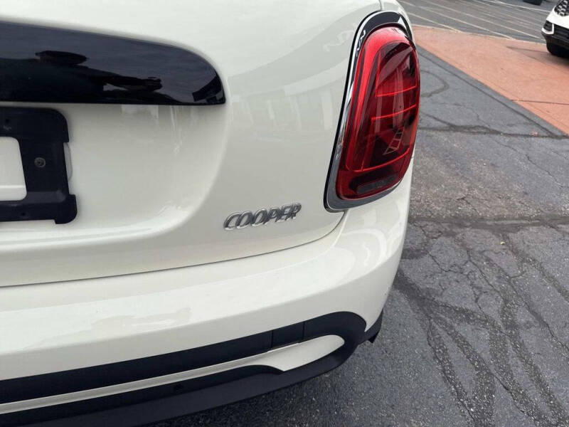 2022 MINI Hardtop 2 Door Oxford Edition