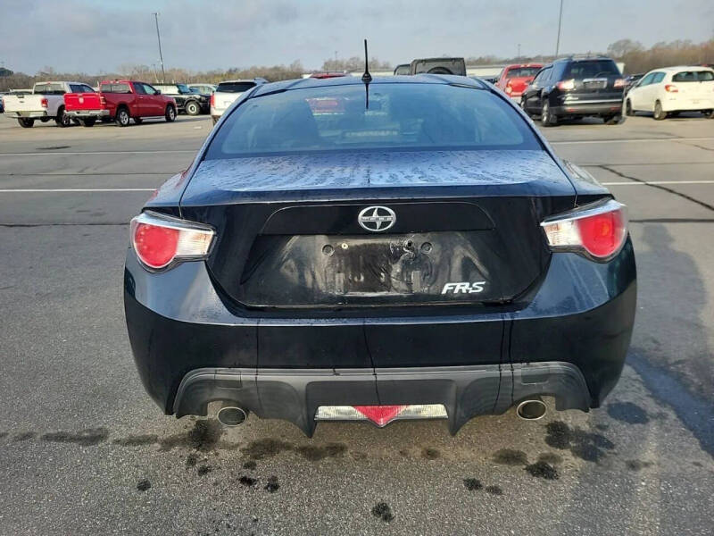 2013 Scion FR-S