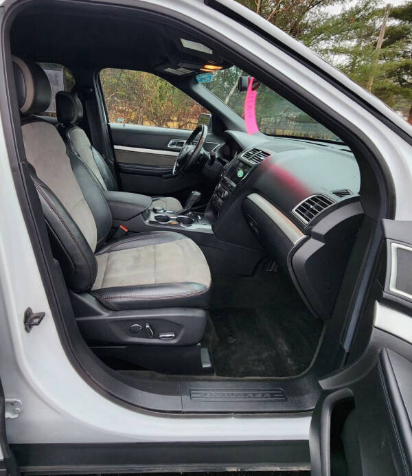2017 Ford Explorer XLT