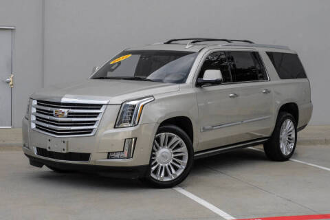 2017 Cadillac Escalade ESV Platinum