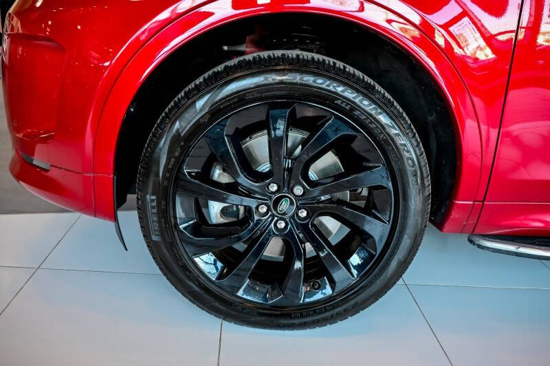 2022 Land Rover Discovery Sport P250 SE R-Dynamic