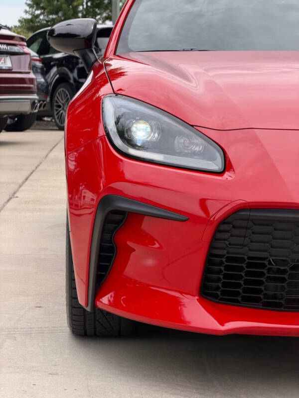 2025 Toyota GR86 Premium
