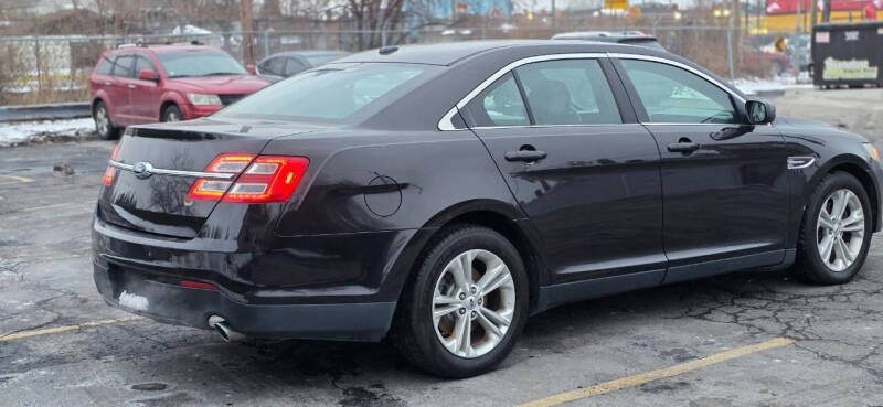 2014 Ford Taurus SEL