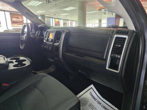 2021 RAM 1500 Classic SLT