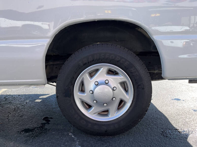2014 Ford E-Series E-150